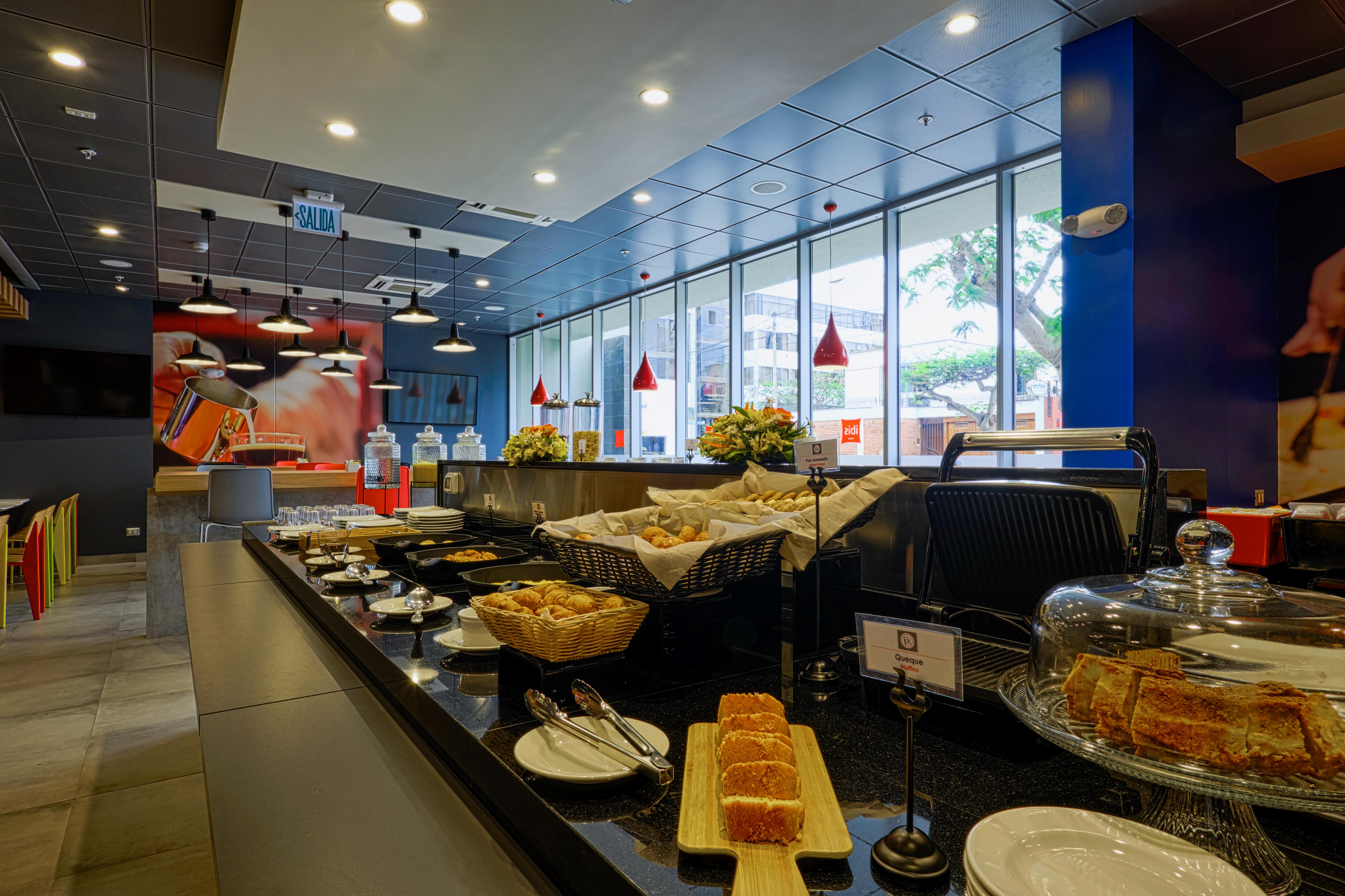 Ibis Hotel 4*